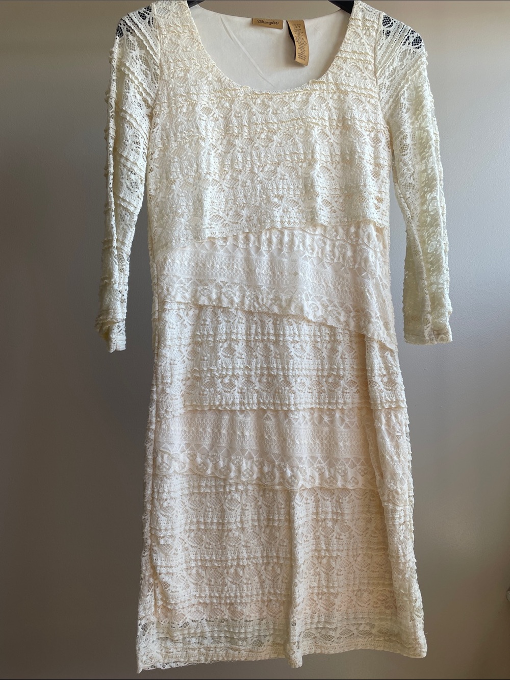 Wrangler Cream Long Sleeve Lace Midi Dress - Small